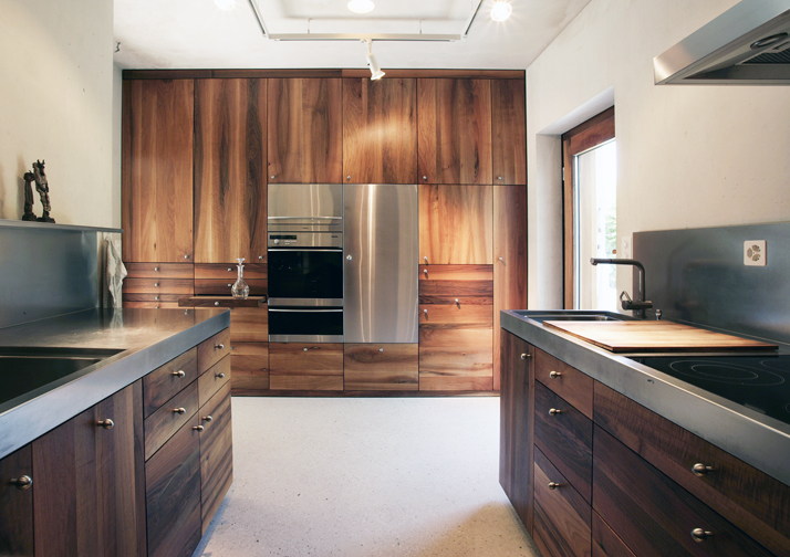 Küche europäischer Nussbaum